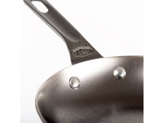 GSI Outdoors litoželezna ponev Guidecast Frying Pan 305 mm