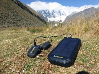 BasicNature 20 20K powerbank z brezžičnim polnjenjem Qi in solarno ploščo